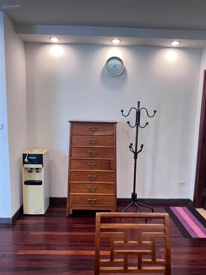 Cho thuê nhà 2 phòng ngủ khu quảng khánh  tây hồ  hà nội
