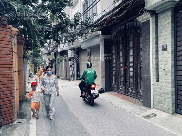 Cho thuê nhà 5 tầng khu phố tứ liên, tây hồ, hà nội 0981 222 ***