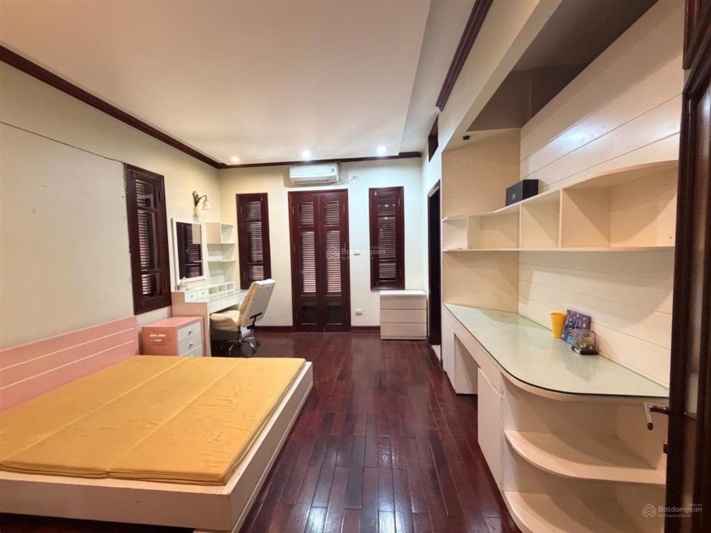 Cho thuê nhà 5 tầng mặt phố tô ngọc vân, quảng an, tây hồ, hà nội 0981 222 ***