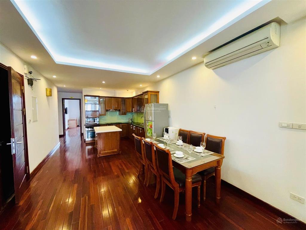 Bán căn hộ view hồ tây tầng cao mặt phố xuân diệu, quảng an, tây hồ, hà nội 0981 222 ***