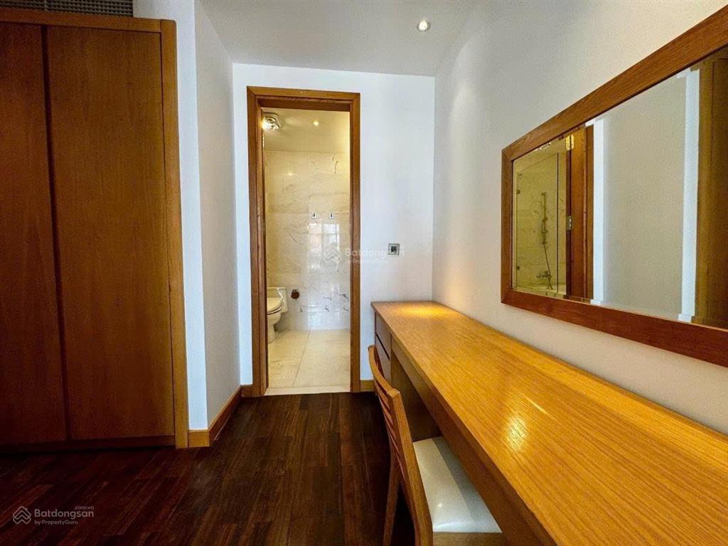 Bán tòa căn hộ dịch vụ 10 tầng cao cấp  tô ngọc vân, quảng an, tây hồ, hà nội 0981 222 ***