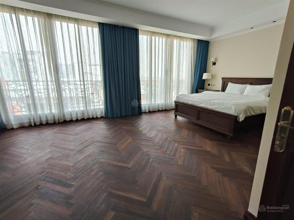Bán tòa căn hộ dịch vụ 10 tầng cao cấp  tô ngọc vân, quảng an, tây hồ, hà nội 0981 222 ***