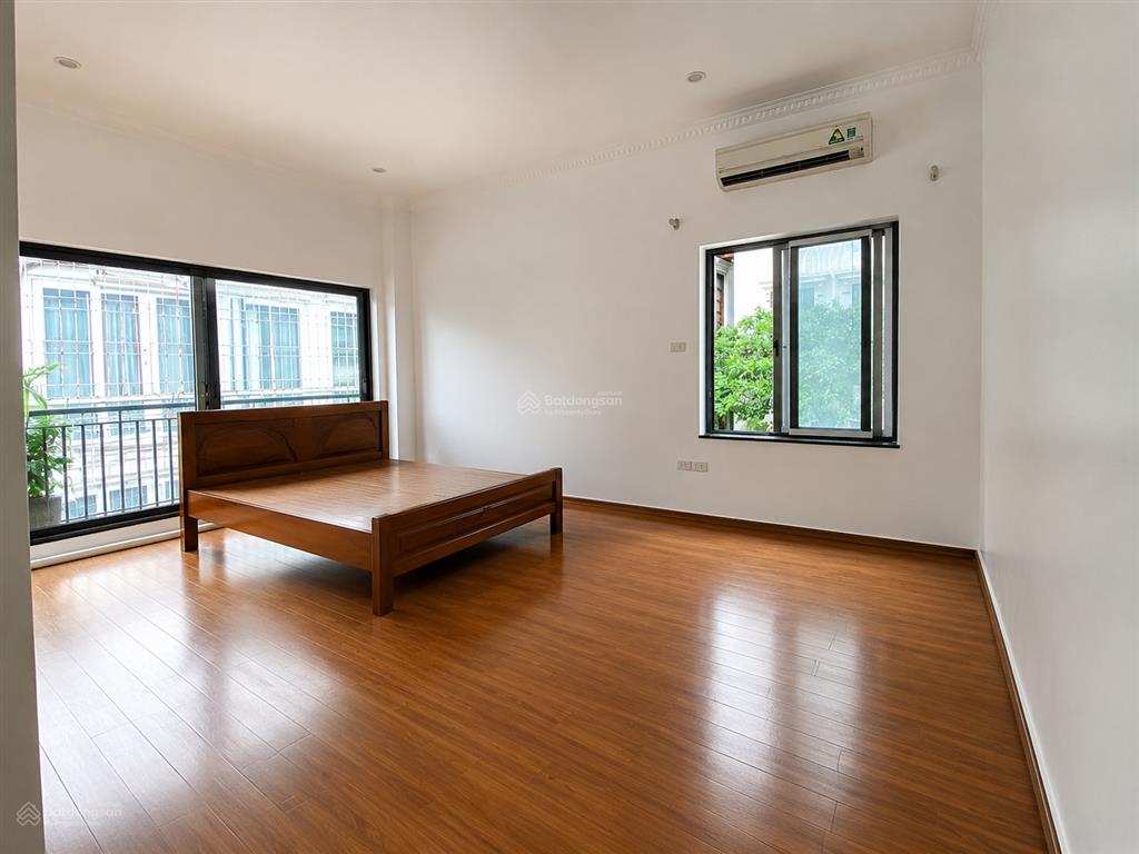 Cho thuê nhà 5 tầng khu phố quảng khánh tây hồ, hà nội 0981 222 ***