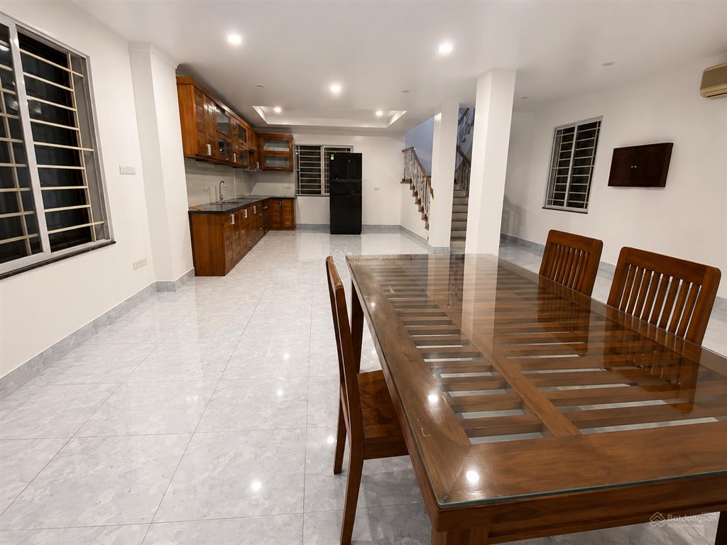 Cho thuê nhà 5 tầng khu phố quảng khánh tây hồ, hà nội 0981 222 ***