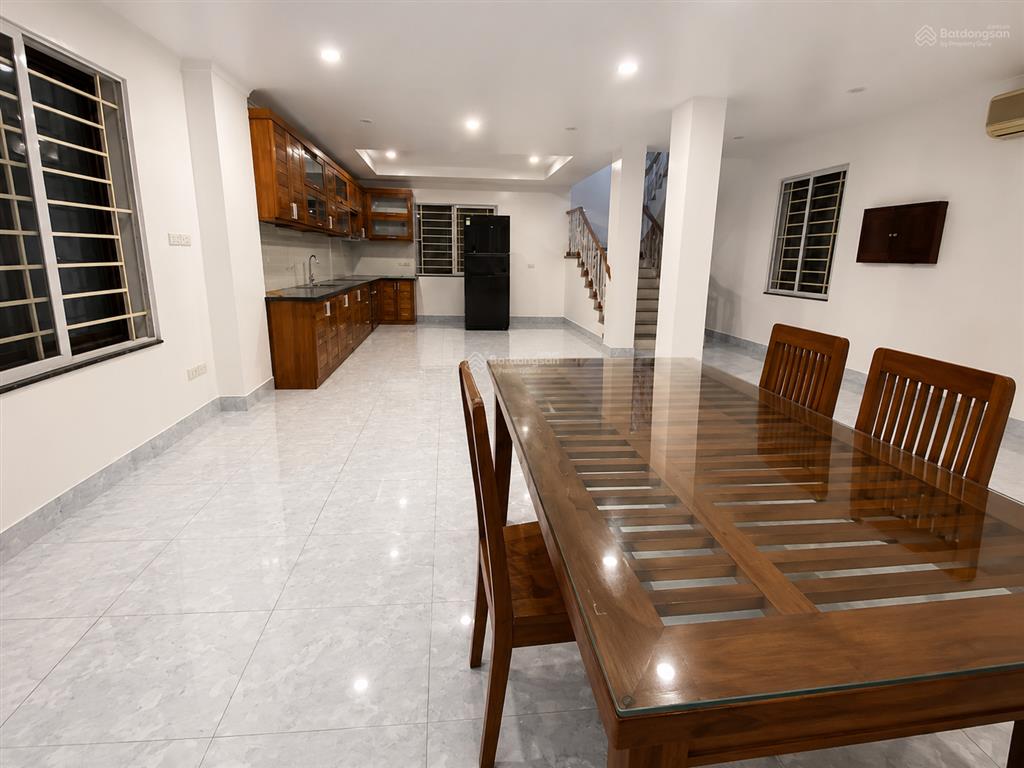 Cho thuê nhà 5 tầng khu phố quảng khánh tây hồ, hà nội 0981 222 ***