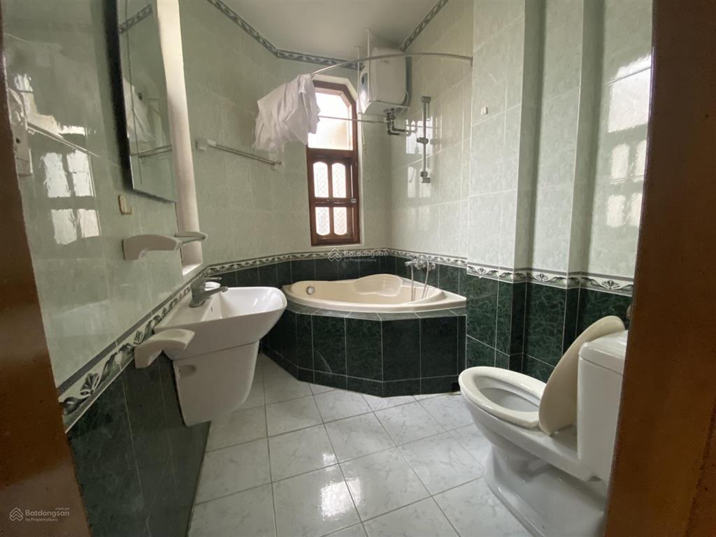 Cho thuê biệt thự có hồ bơi riêng view hồ tây khu phố quảng khánh, tây hồ, hà nội 0981 222 ***