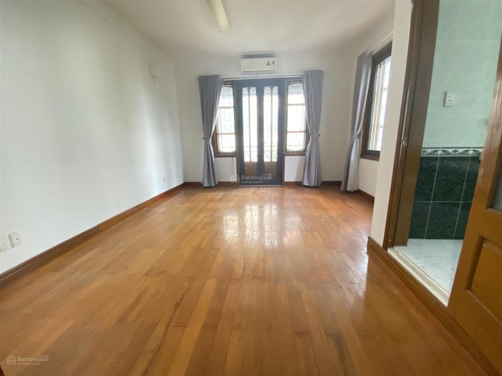 Cho thuê biệt thự có hồ bơi riêng view hồ tây khu phố quảng khánh, tây hồ, hà nội 0981 222 ***