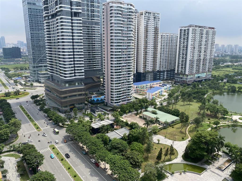 Bán căn hộ chung cư sổ đỏ chính chủ tầng cao view hồ cực đẹp 0981 222 ***