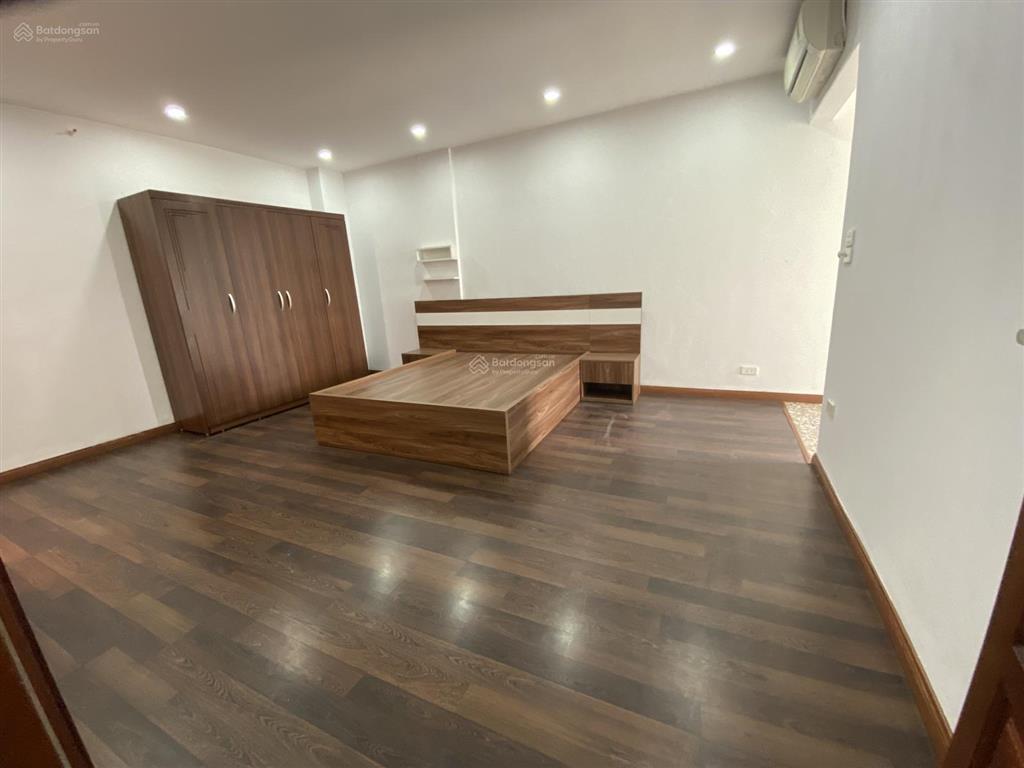 Bán căn hộ tầng cao diện tích 193m2 x 4 phòng ngủ packexim phú thượng, tây hồ, hà nội