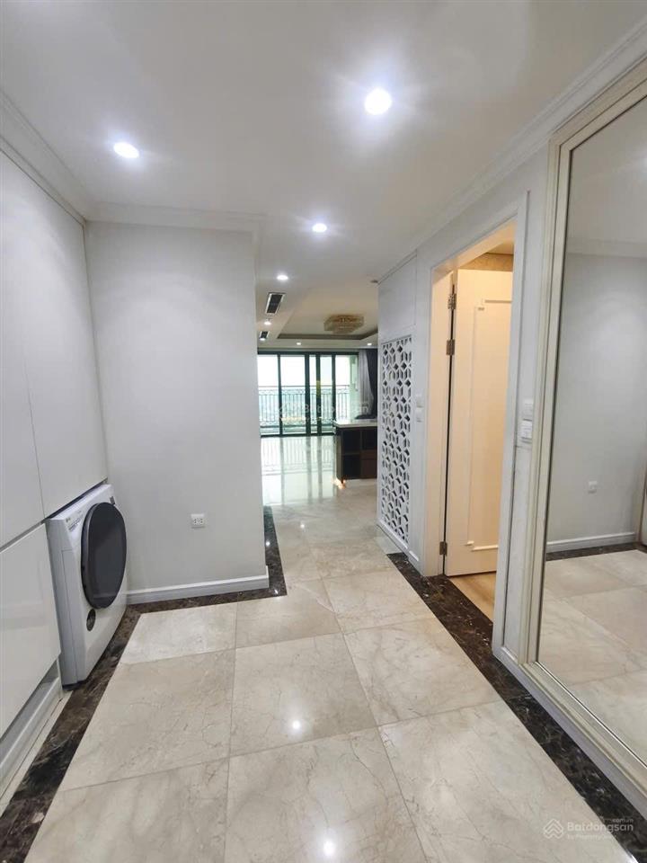 Bán căn hộ 82m2  tầng cao d’. le roi soleil xuân diệu tây hồ hà nội 0981 222 ***