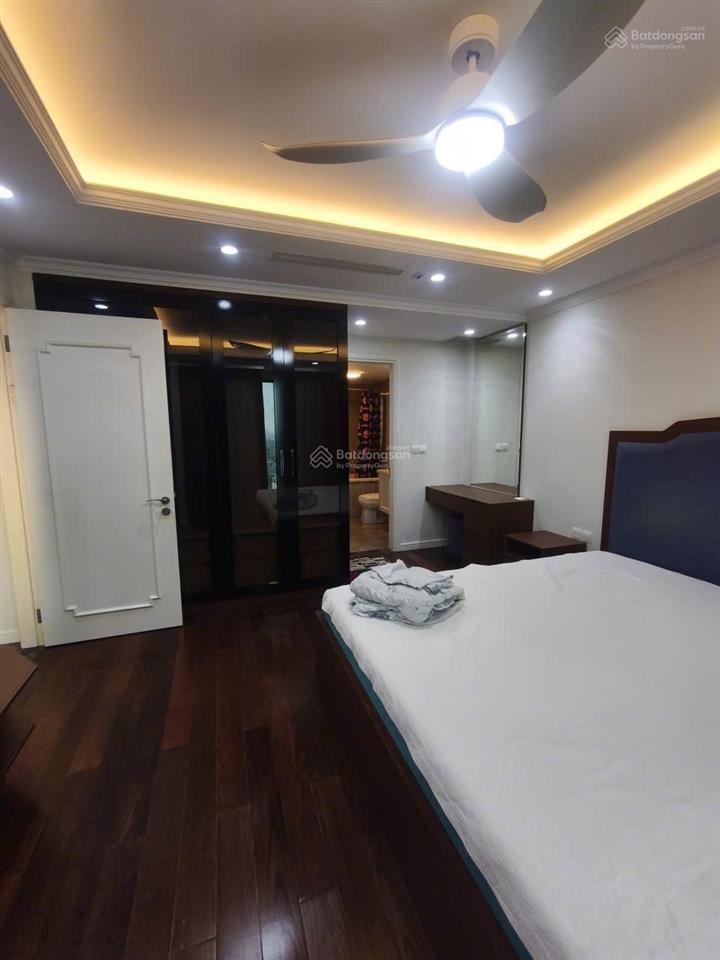 Bán căn hộ 82m2  tầng cao d’. le roi soleil xuân diệu tây hồ hà nội 0981 222 ***
