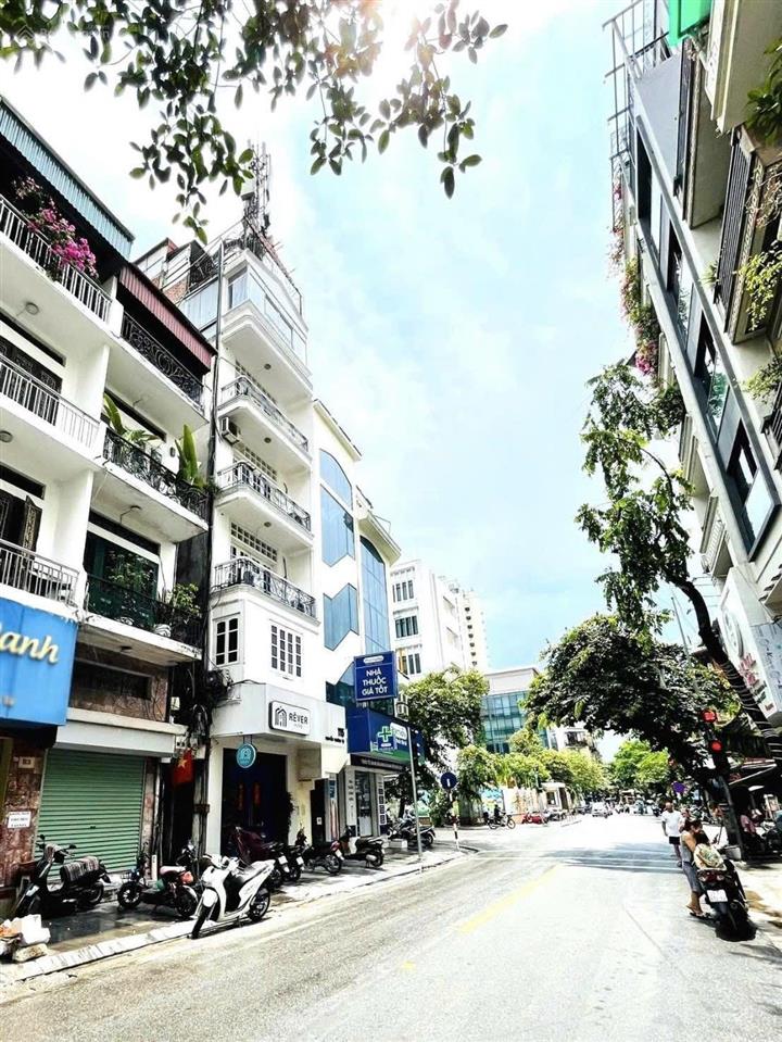 Bán nhà mặt phố nguyễn trường tộ ba đình hà nội 0981 222 ***