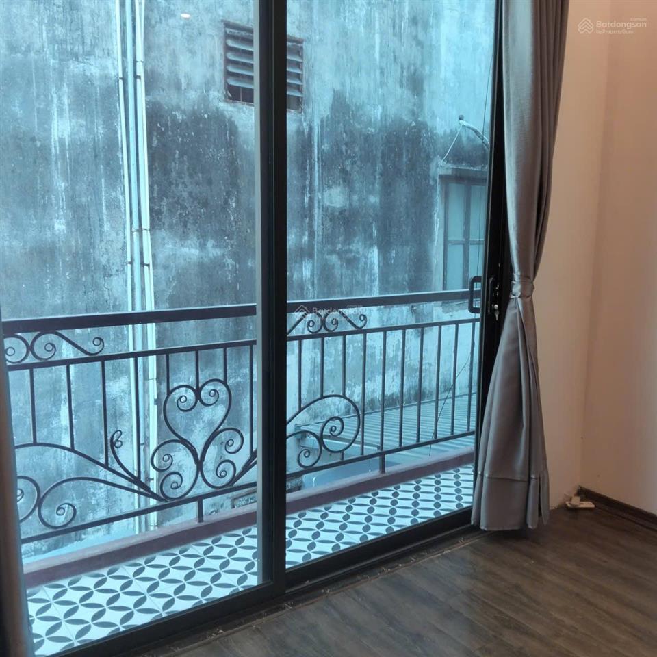 Chính chủ cho thuê nhà nguyên căn khu phố trịnh công sơn, tây hồ, hà nội