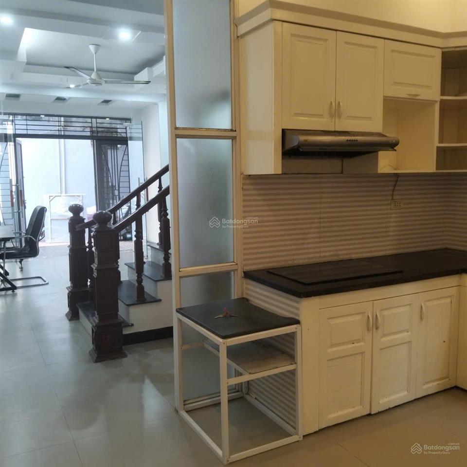 Chính chủ cho thuê nhà nguyên căn khu phố trịnh công sơn, tây hồ, hà nội