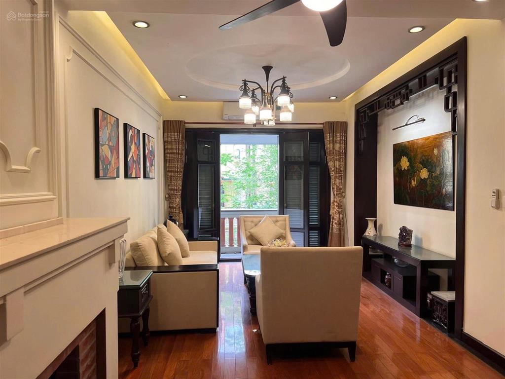 Cho thuê biệt thự 120m2 x 4 tầng tô ngọc vân, tây hồ, hà nội 0981 222 ***