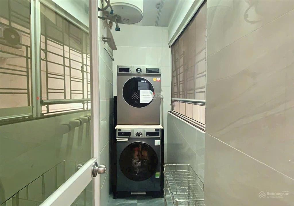 Cho thuê căn hộ tòa e4 tầng cao 123m ciputra, tây hồ, hà nội 0981 222 ***