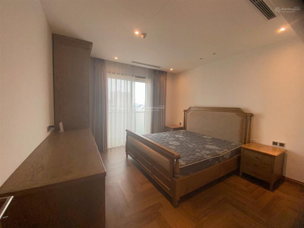 Bán căn hộ 153m, 3pn full nội thất ciputra hà nội  0981 222 ***