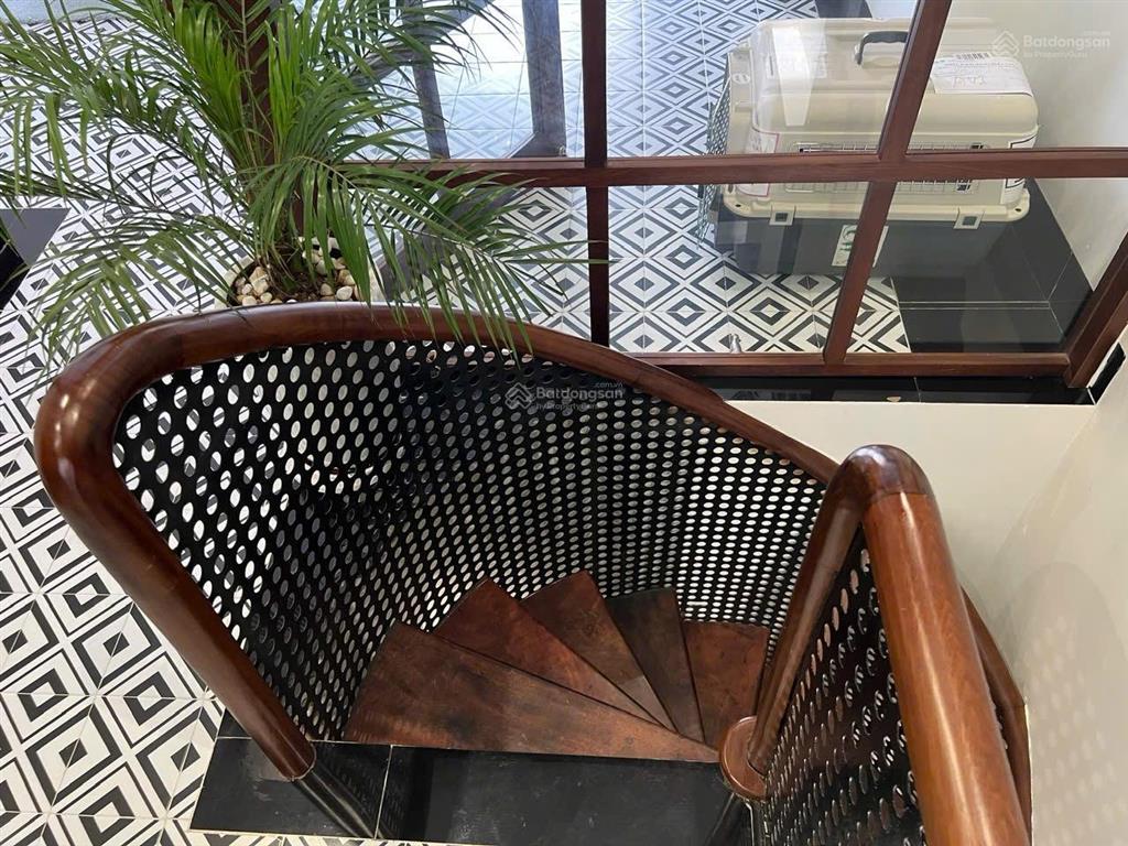Bán tòa nhà khu xuân diệu gần hồ tây  hà nội  7 tầng thang máy  hà nội 0981 222 ***