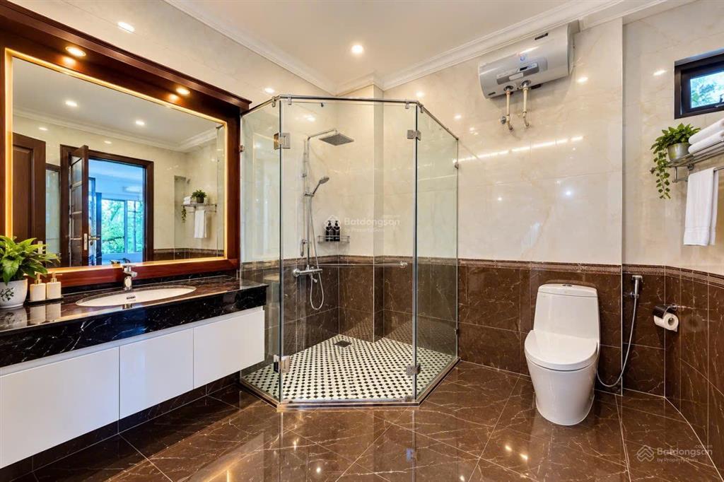 Cho thuê biệt thự 5 tầng quảng khánh tây hồ, hà nội 0981 222 ***