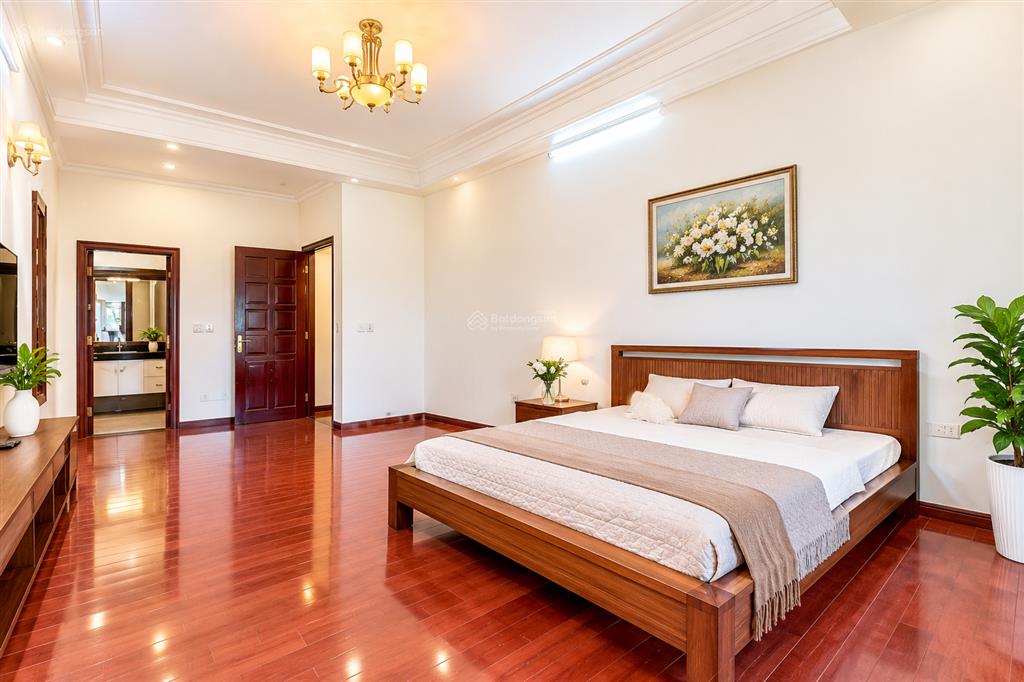 Cho thuê biệt thự 5 tầng quảng khánh tây hồ, hà nội 0981 222 ***