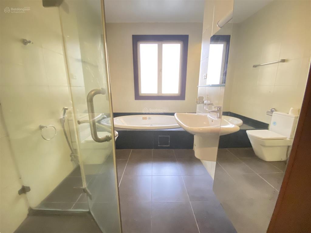 Cho thuê nhà 6 tầng mặt phố tô ngọc vân  quảng an  tây hồ  hà nội  0981 222 ***