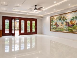 Cho thuê nhà khu phân lô nguyễn hoàng tôn, tây hồ, hà nội