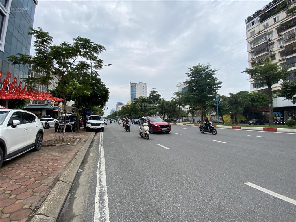 Bán tòa nhà văn phòng hạng sang  mới tinh  mặt phố hoàng quốc việt  cầu giấy  hà nội 0981 222 ***