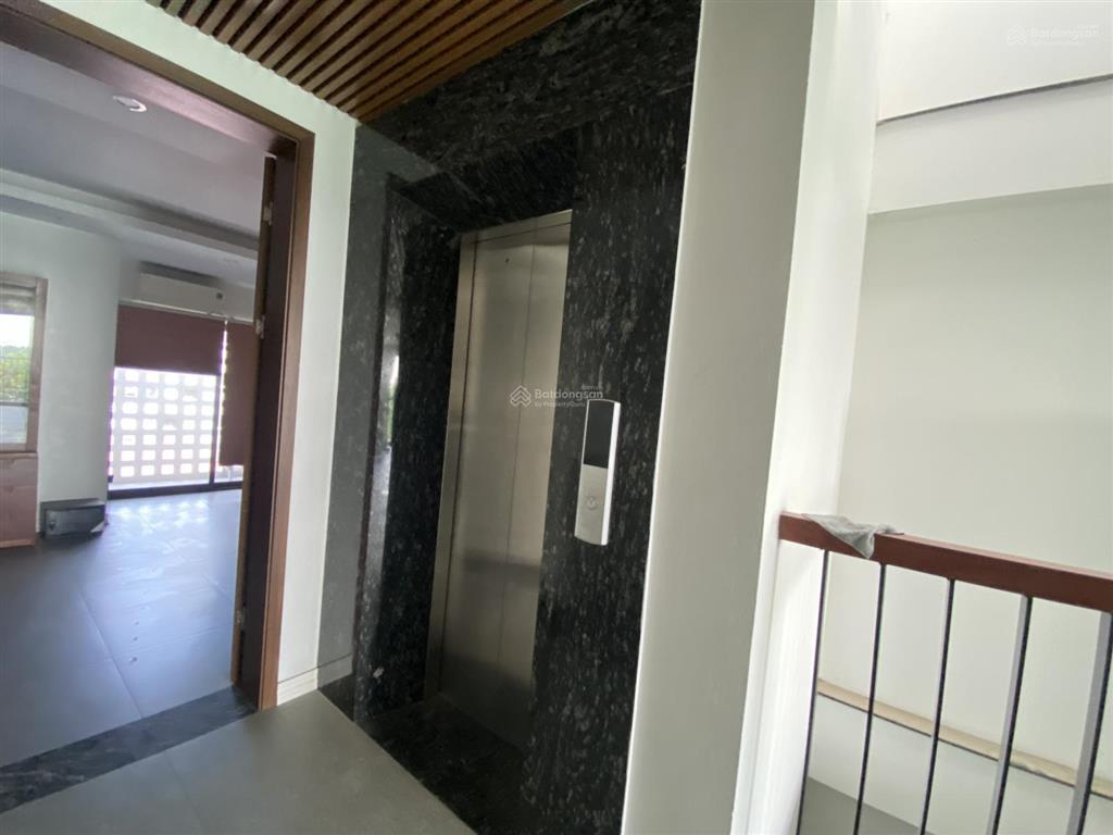 Cho thuê nhà 6 tầng  tứ liên  tây hồ  hà nội0981 222 ***