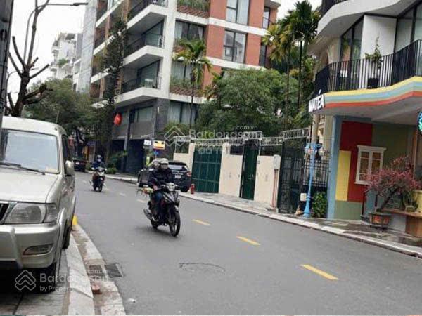 Cho thuê nhà 5 tầng  mặt phố tô ngọc vân  quảng an  tây hồ  hà nội 0981 222 ***