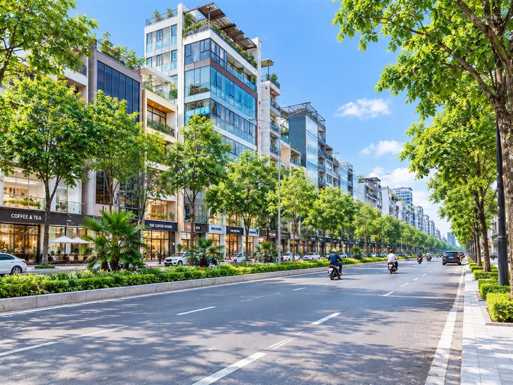Cho thuê tòa nhà 7 tầng + 1 tầng hầm lạc long quân tây hồ hà nội 098122206