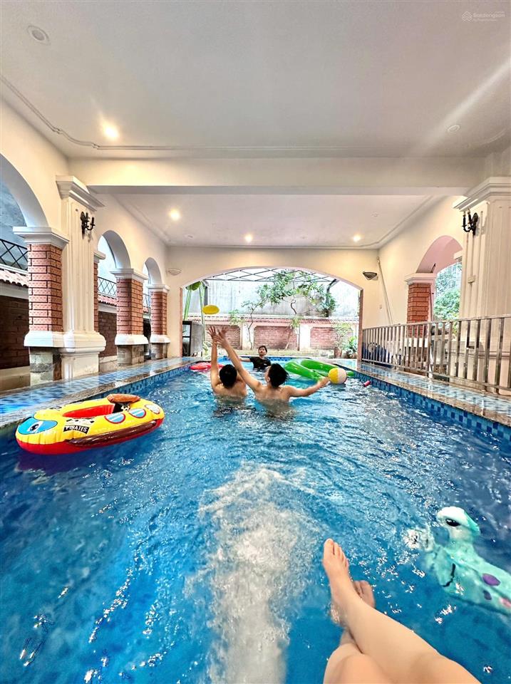 Cho thuê biệt thự mặt phố tô ngọc vân  tây hồ  hà nội