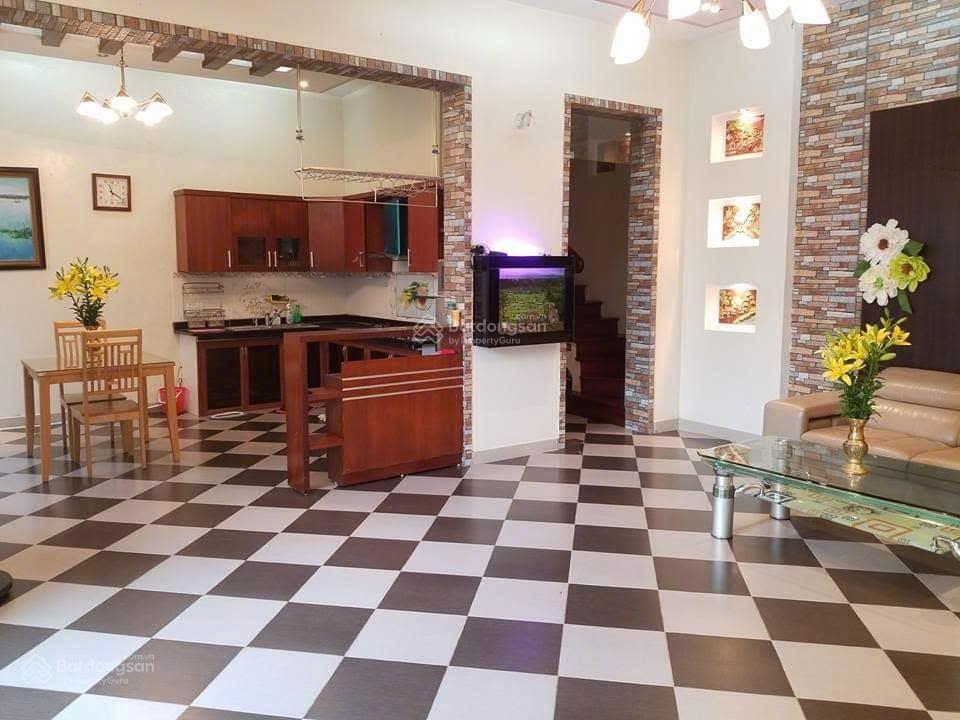 Cho thuê 2 tầng  khu phố âu cơ  tây hồ  hà nội 0981 222 ***