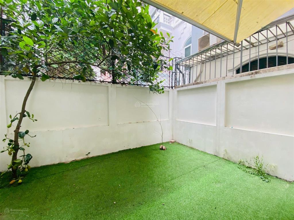 Cho thuê nhà 3 phòng ngủ khu phố quảng an, tây hồ hà nội 0981 222 ***