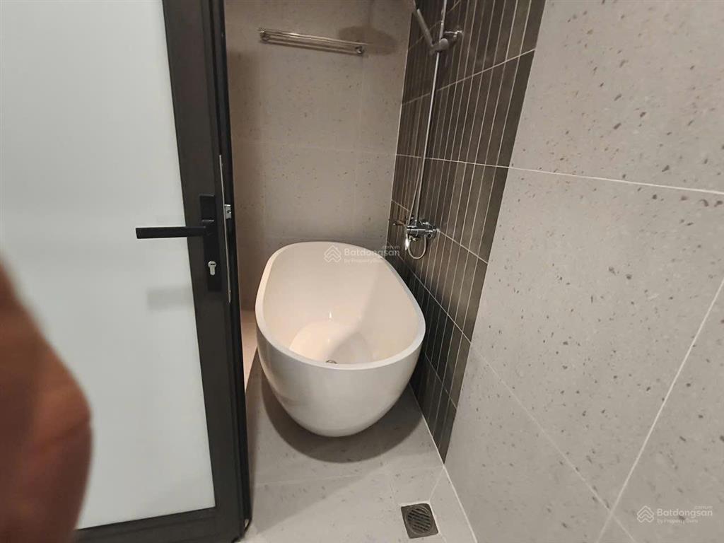 Cho thuê tòa nhà căn hộ 8 tầng  phú xá, phú thượng  tây hồ  hà nội 0981 222 ***
