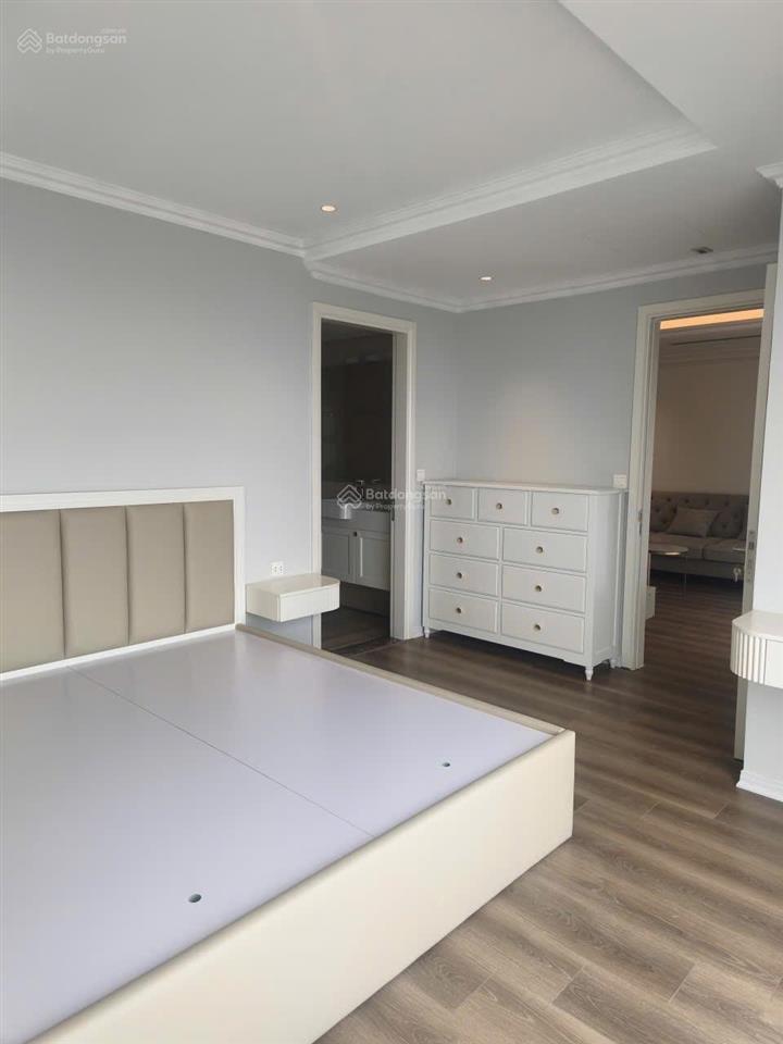 Bán căn hộ diện tích 111m2 tầng cao d. le roi soleil 59 xuân diệu, tây hồ, hà nội 0981 222 ***