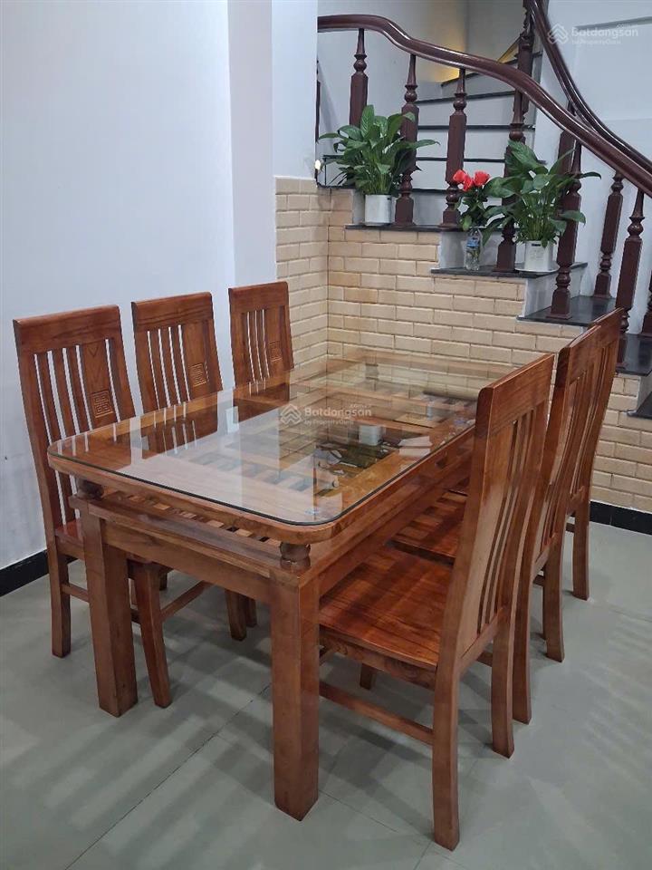 Cho thuê nhà 4 tầng trịnh công sơn, tây hồ hà nội 0981 222 ***