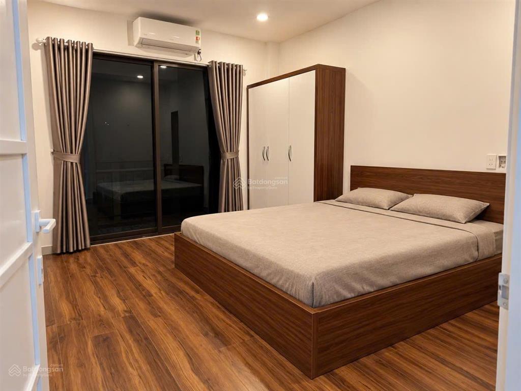 Cho thuê nhà 4 tầng trịnh công sơn, tây hồ hà nội 0981 222 ***