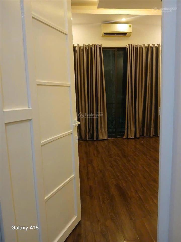 Cho thuê nhà 4 tầng trịnh công sơn, tây hồ hà nội 0981 222 ***