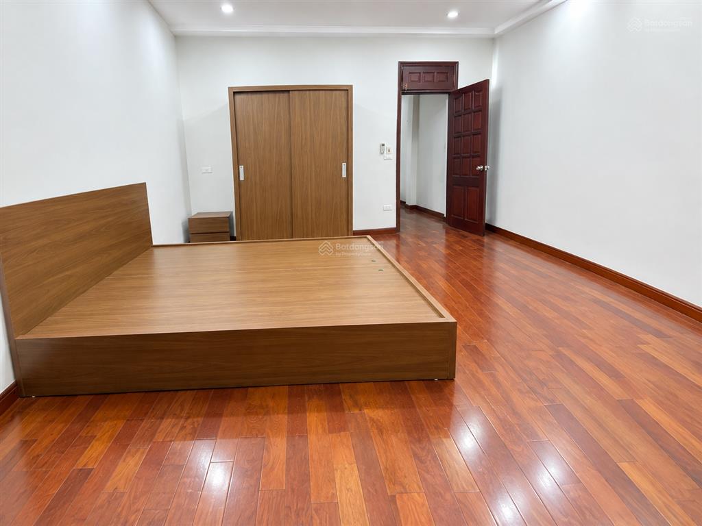 Cho thuê nhà 5 tầng vũ miên, tây hồ hà nội 0981 222 ***