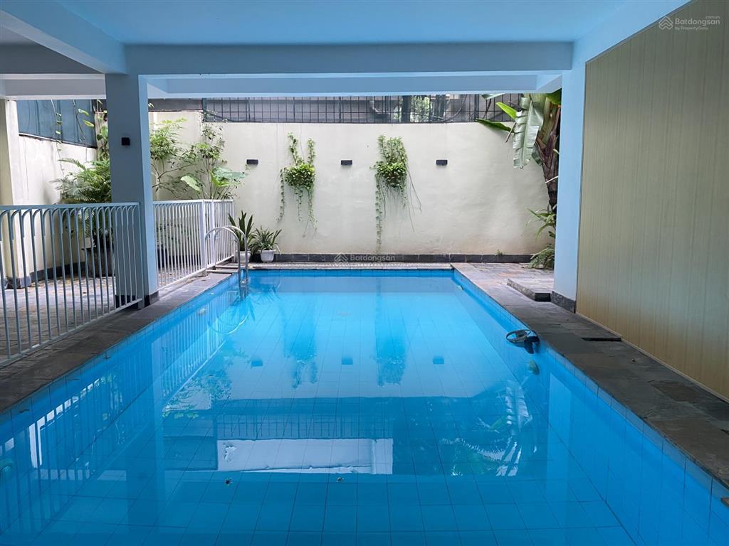 Cho thuê biệt thự có hồ bơi sân vườn đường tây hồ tô ngọc vân, tây hồ hà nội 0981 222 ***