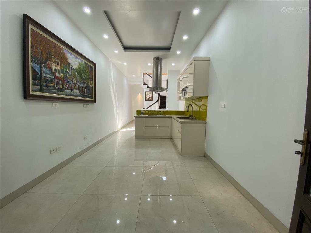 Cho thuê nhà 5 tầng ngõ nhật chiêu, tây hồ hà nội 0981 222 ***