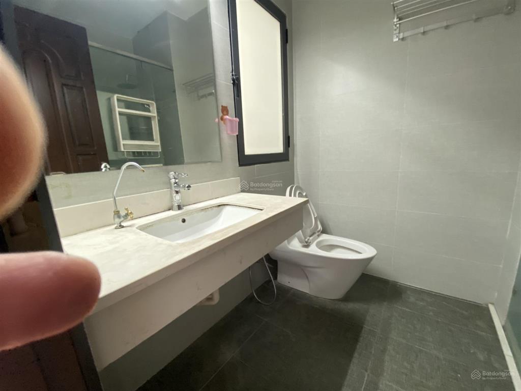 Cho thuê nhà 5 tầng ngõ nhật chiêu, tây hồ hà nội 0981 222 ***