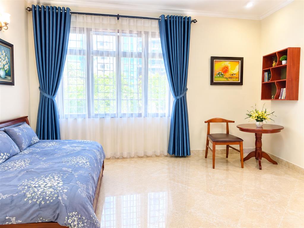 Cho thuê nhà 3 tầng khu phố âu cơ, tây hồ, hà nội 0981 222 ***