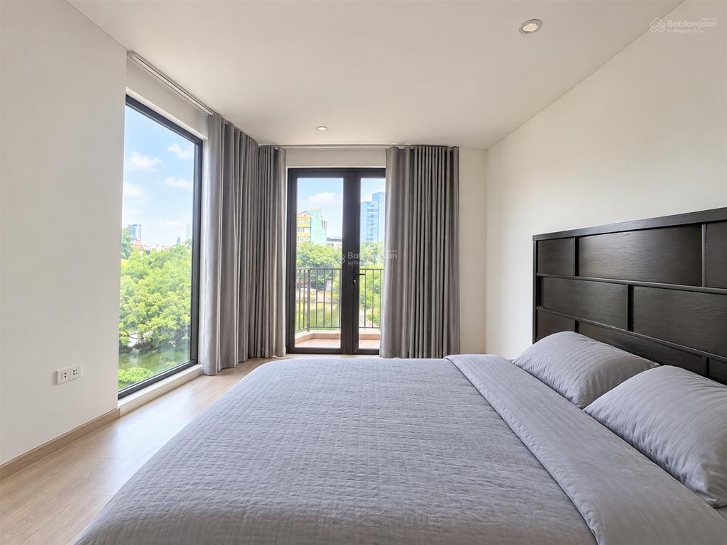 Cho thuê nhà 5 tầng có thang máy  an dương vương, tây hồ  hà nội 0981 222 ***