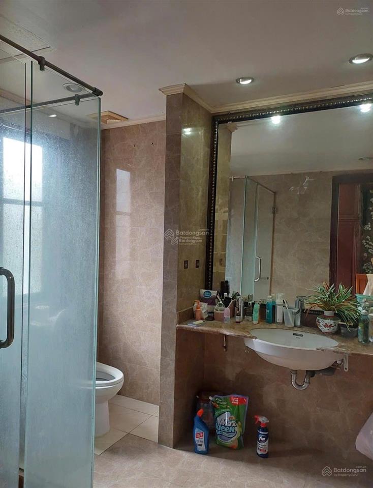 Cho thuê biệt thự sân vườn 3 tầng khu phố tứ liên  tây hồ, hà nội 0981 222 ***