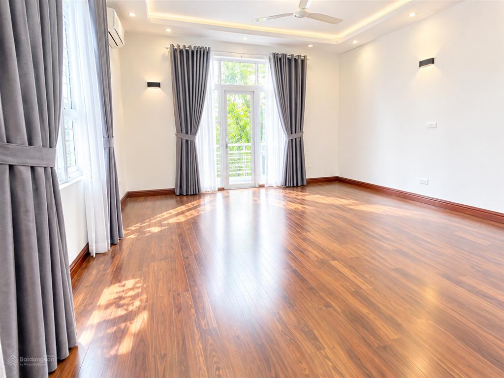 Cho thuê biệt thự 5 tầng quảng an, tô ngọc vân, tây hồ, hà nội 0981 222 ***