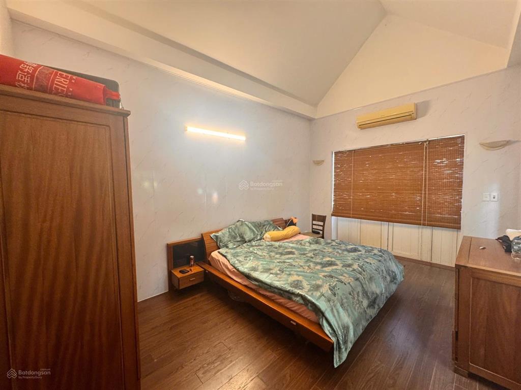Cho thuê nhà vườn đẹp 5 tầng khu phố tứ liên, tây hồ, hà nội0981 222 ***