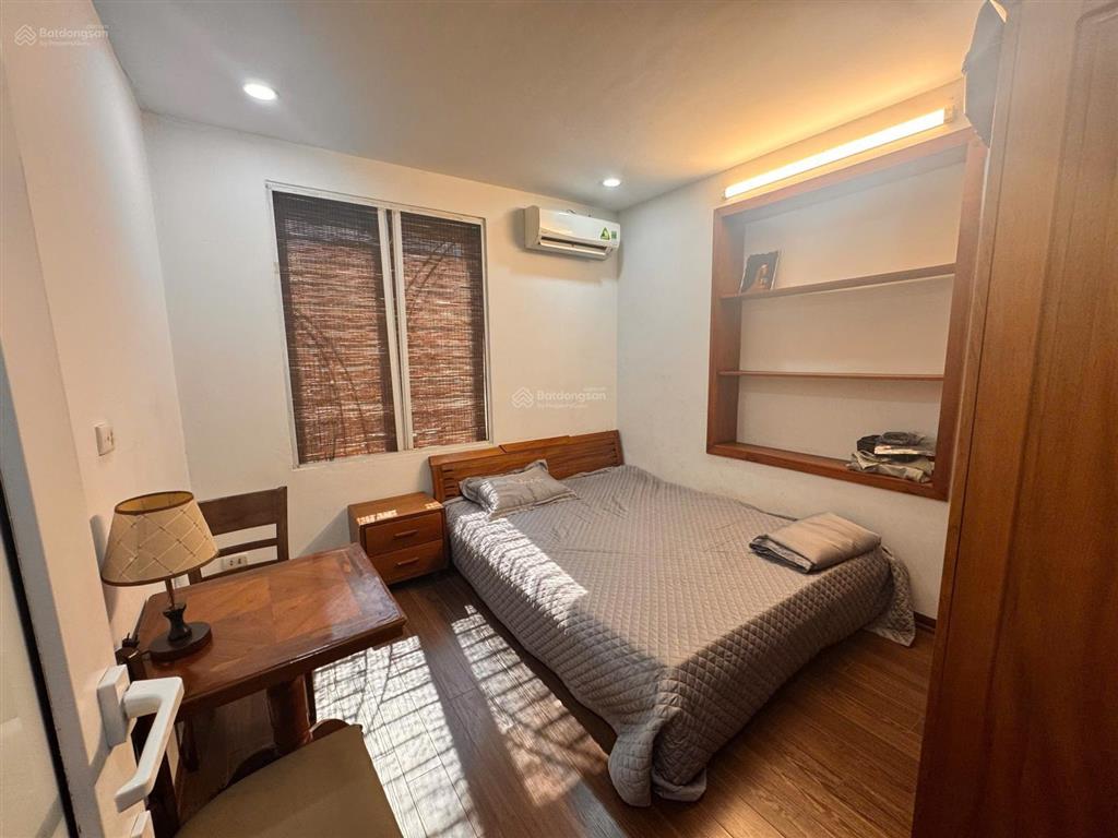 Cho thuê nhà vườn đẹp 5 tầng khu phố tứ liên, tây hồ, hà nội0981 222 ***