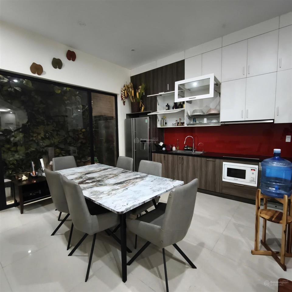 Cho thuê nhà 5 tầng phố âu cơ  tây hồ  hà nội 0981 222 ***