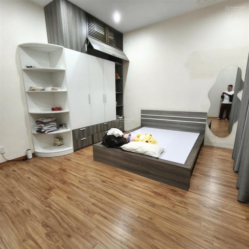 Cho thuê nhà 5 tầng phố âu cơ  tây hồ  hà nội 0981 222 ***